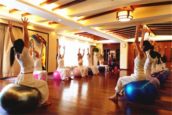 美俪阿萨娜瑜伽学校